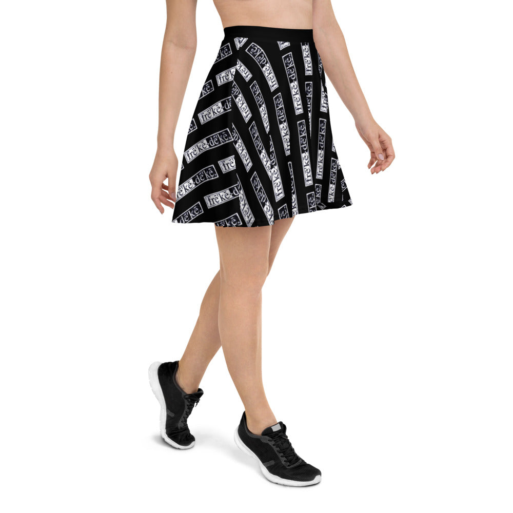 frē'kē-dē'kē® Skater Skirt
