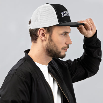 frē'kē-dē'kē® Trucker Cap